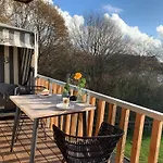 Kanal 33 Bed and Breakfast
