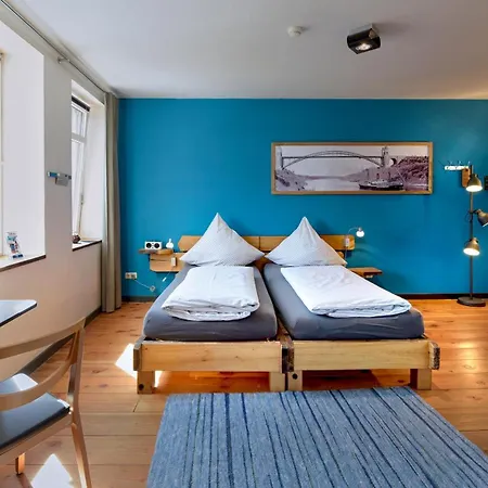 Bed & Breakfast Kanal 33 Schafstedt