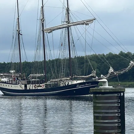 Bed & Breakfast Kanal 33 4*