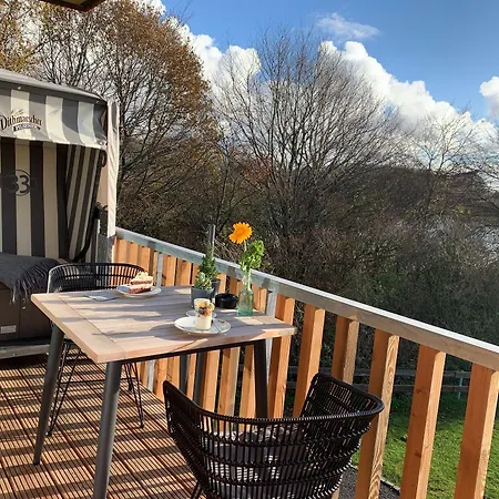 Kanal 33 Bed & Breakfast