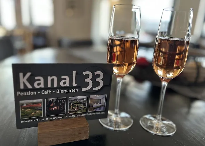 Kanal 33 Frühstückspension 4*