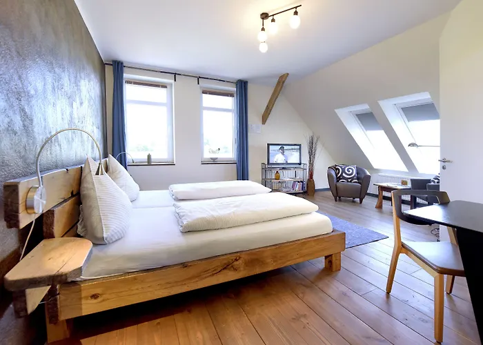 Kanal 33 Frühstückspension