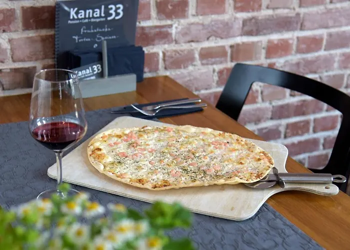 Kanal 33 4* Schafstedt